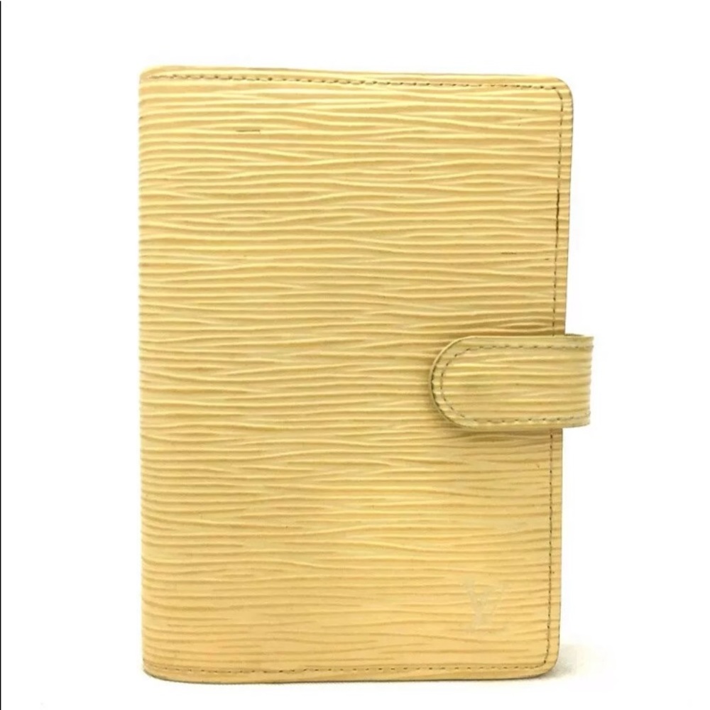 ❤️Louis Vuitton Epi Leather Agenda PM cover